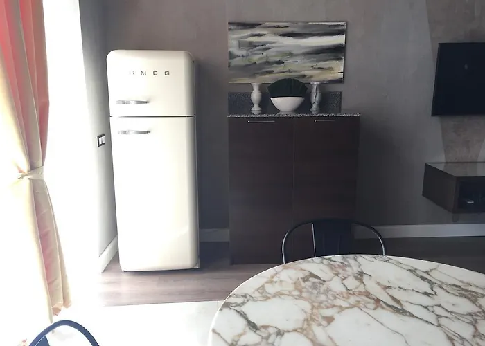 Apartment Near The Sea